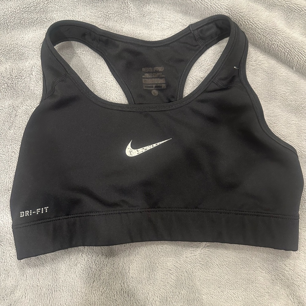 nike sports bra